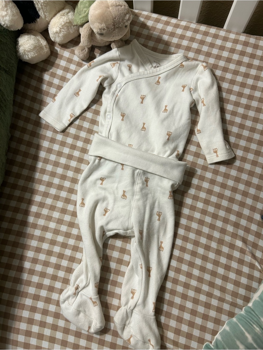 H&M Sophie La Girafe Outfit